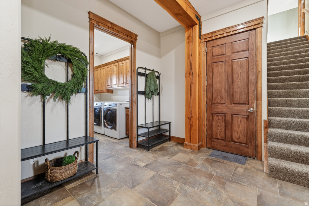 2250 E PAUNSAUGUNT DR Hatch, UT 84735