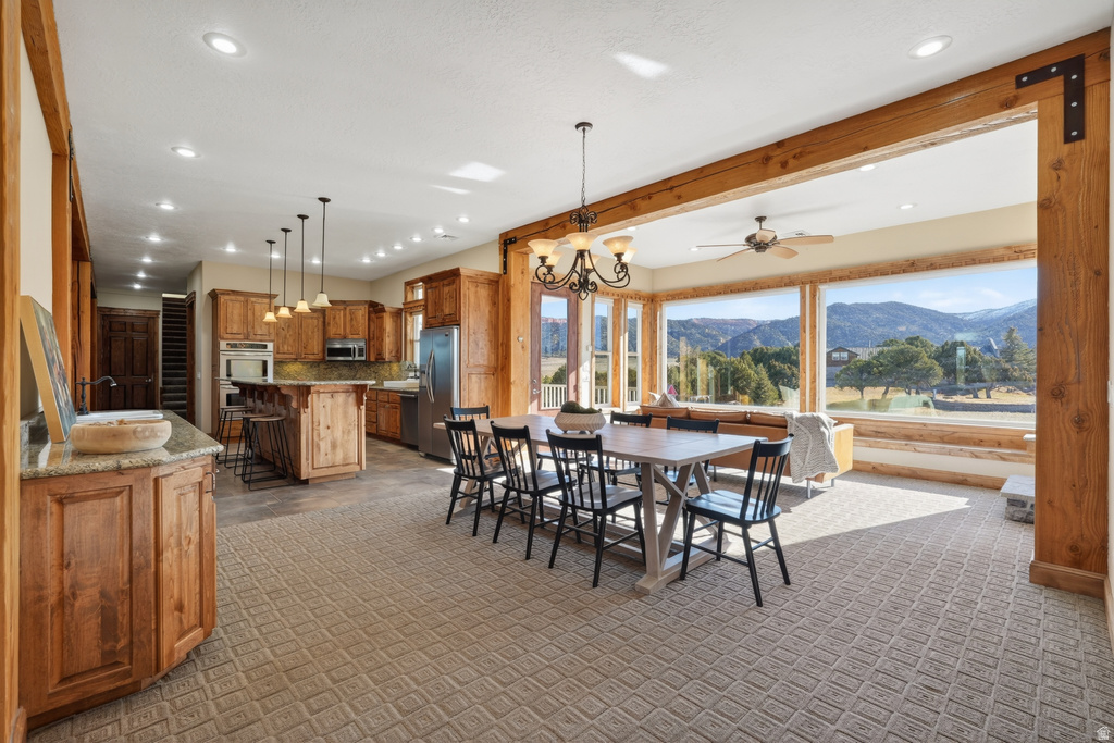 2250 E PAUNSAUGUNT DR Hatch, UT 84735