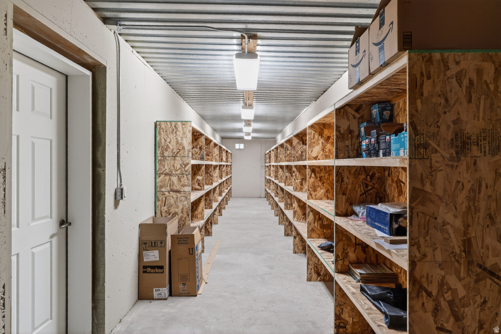 2250 E PAUNSAUGUNT DR Hatch, UT 84735