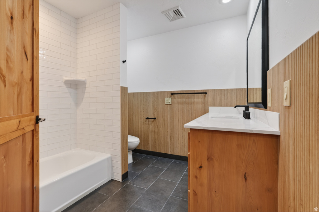 2250 E PAUNSAUGUNT DR Hatch, UT 84735