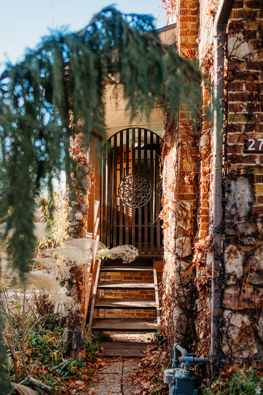 2707 S POLK AVE Ogden, UT 84403