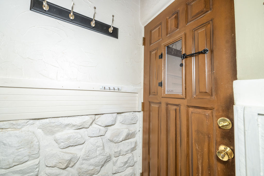 2707 S POLK AVE Ogden, UT 84403