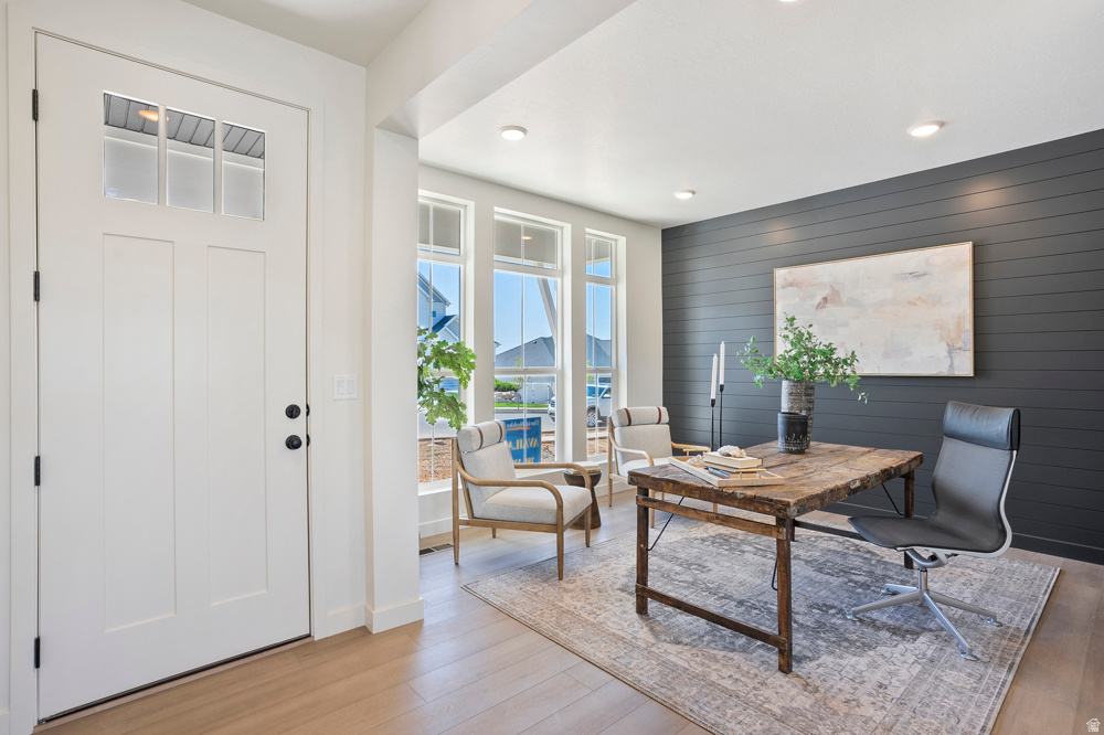 1266 E LARKSPUR WAY Layton, UT 84040