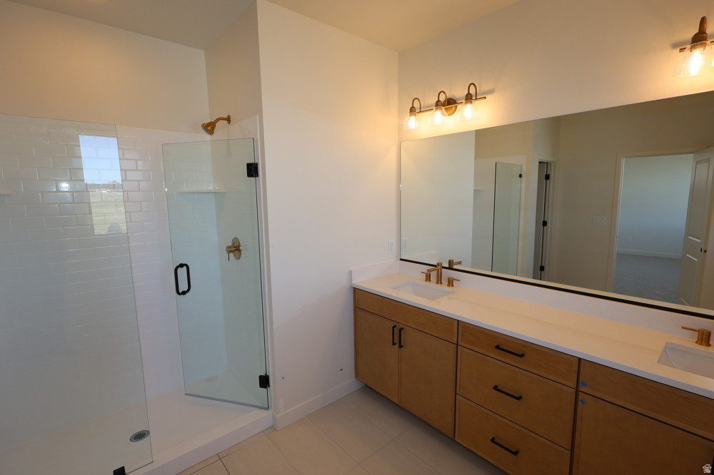 1266 E LARKSPUR WAY Layton, UT 84040