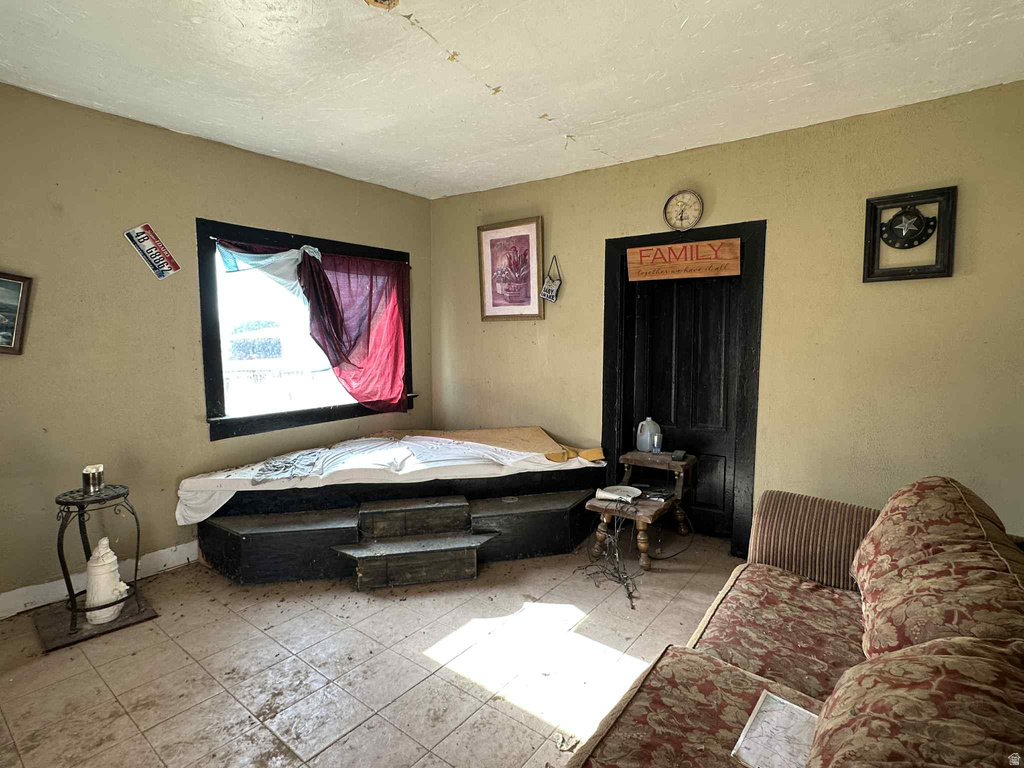 120 S 100 E Fillmore, UT 84631