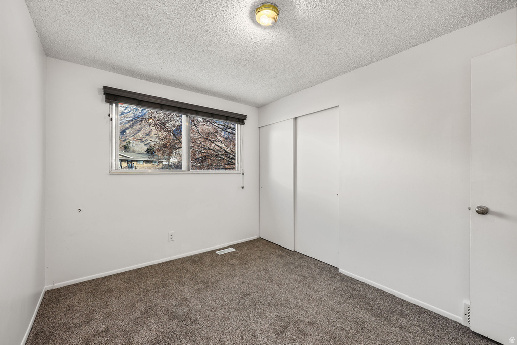 1019 E 2950 N North Ogden, UT 84414
