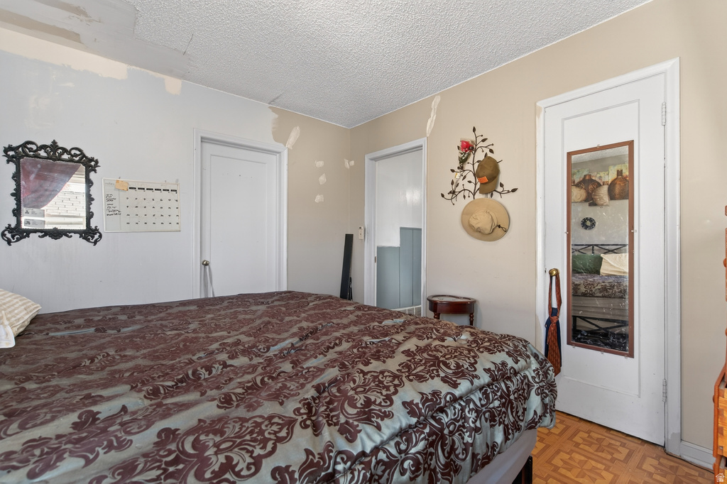 196 S 6TH ST Tooele, UT 84074