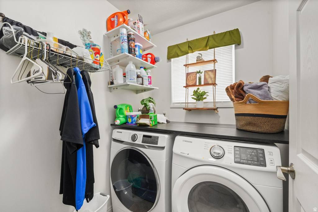 62 E FAIRWAY DR Stansbury Park, UT 84074