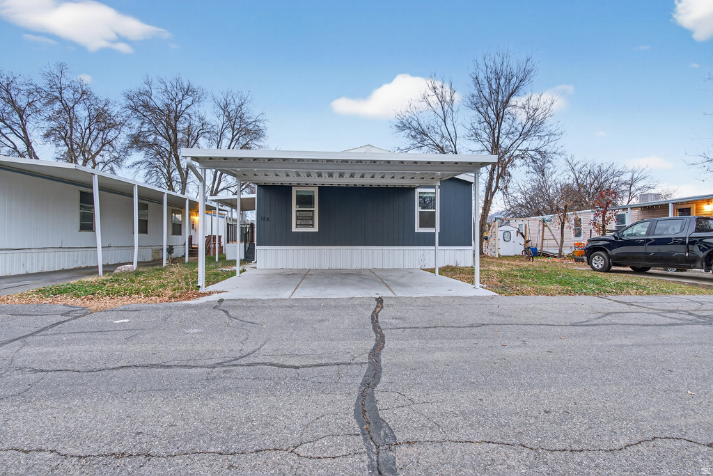 1700 W 2700 N Pleasant View, UT 84404