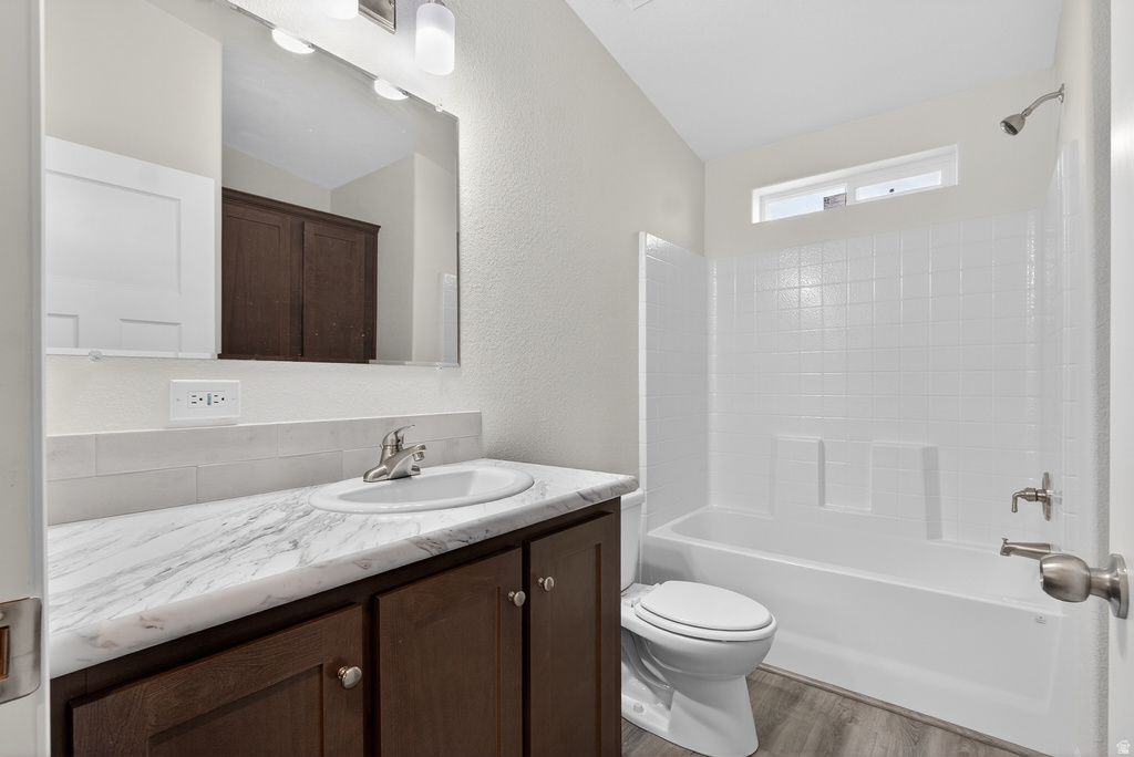 1700 W 2700 N Pleasant View, UT 84404