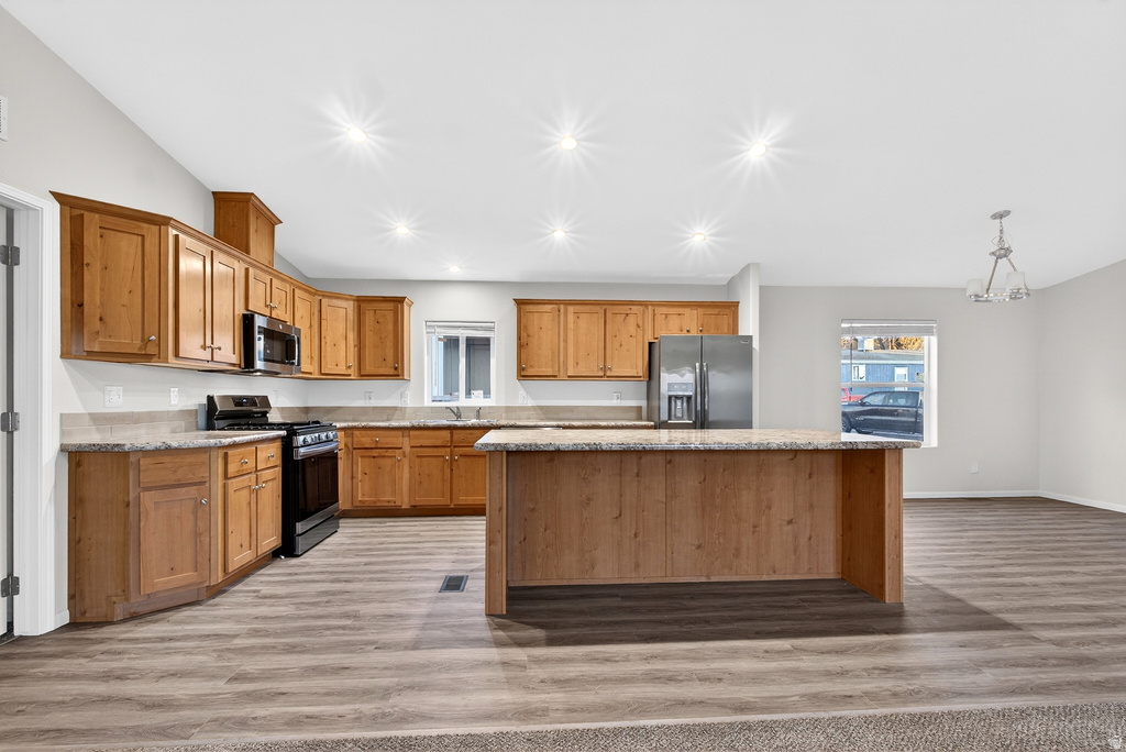 1700 W 2700 N Pleasant View, UT 84404