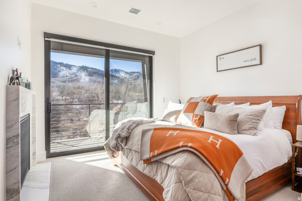 1907 STONE HOLLOW. CT Park City, UT 84098