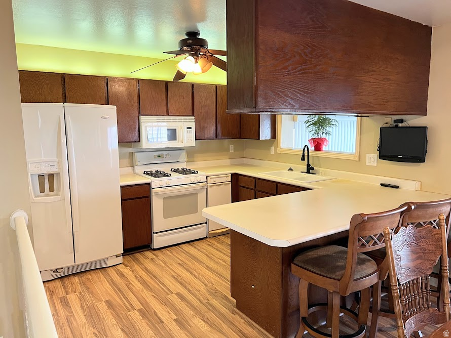 4546 W LANDER WAY Kearns, UT 84118