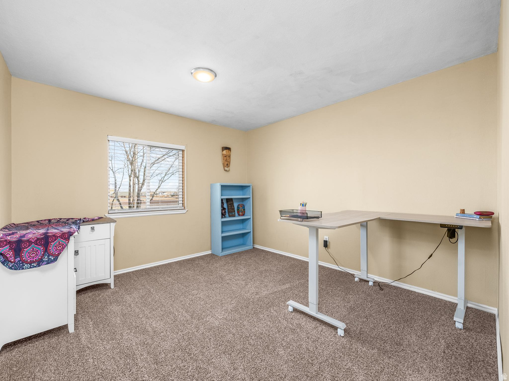 1025 N MAIN ST Hinckley, UT 84635