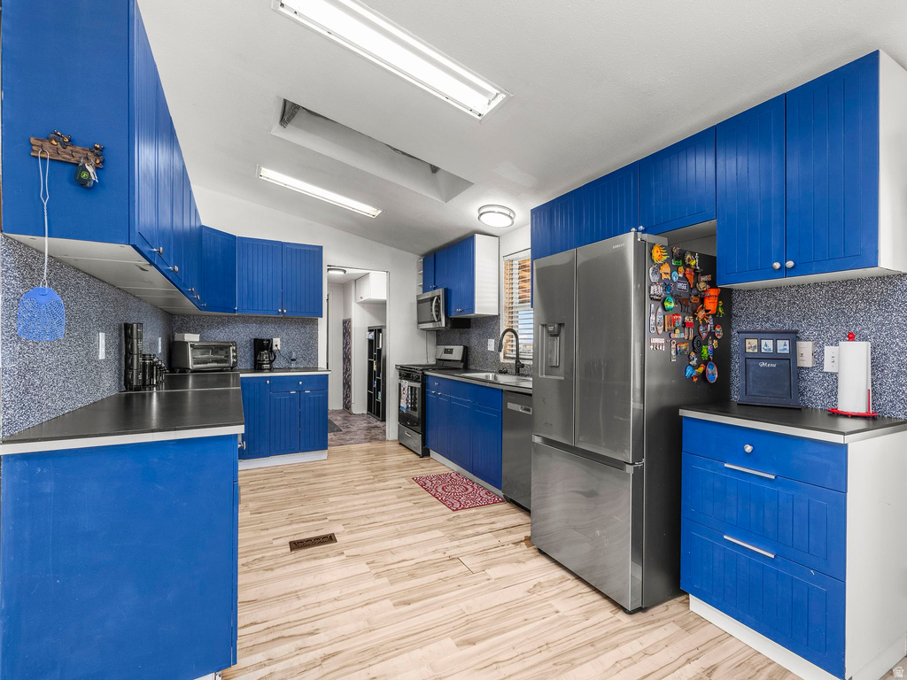 1025 N MAIN ST Hinckley, UT 84635