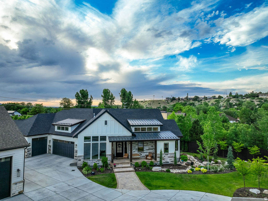 8122 S WILLOW CV Cottonwood Heights, UT 84093