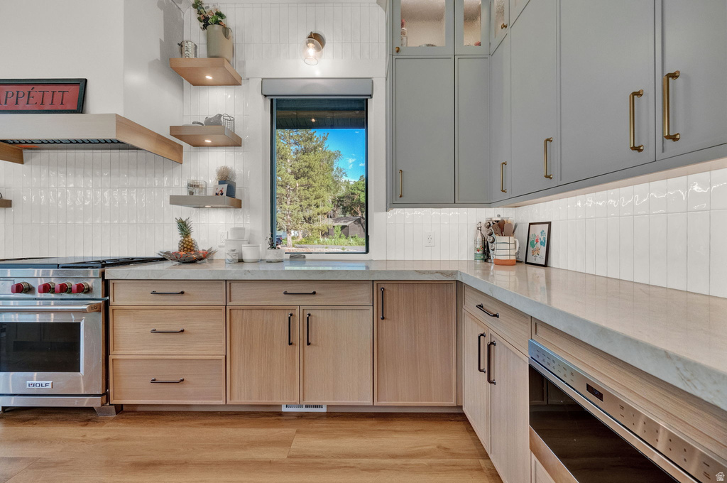 8122 S WILLOW CV Cottonwood Heights, UT 84093