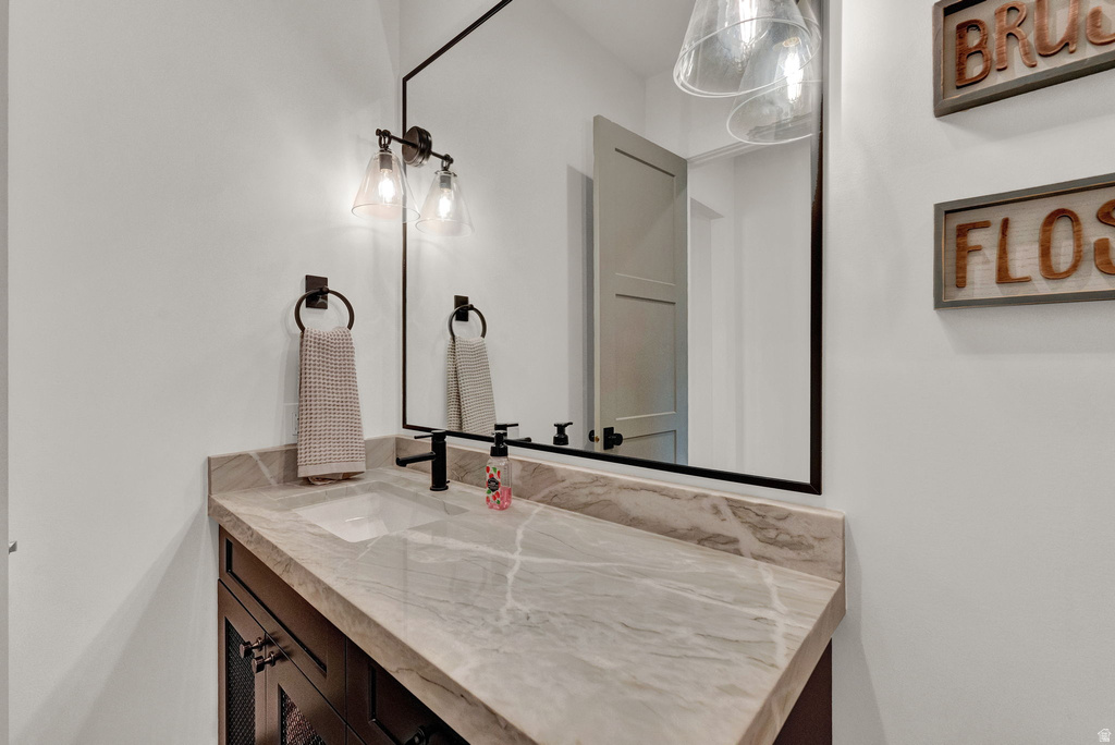 8122 S WILLOW CV Cottonwood Heights, UT 84093