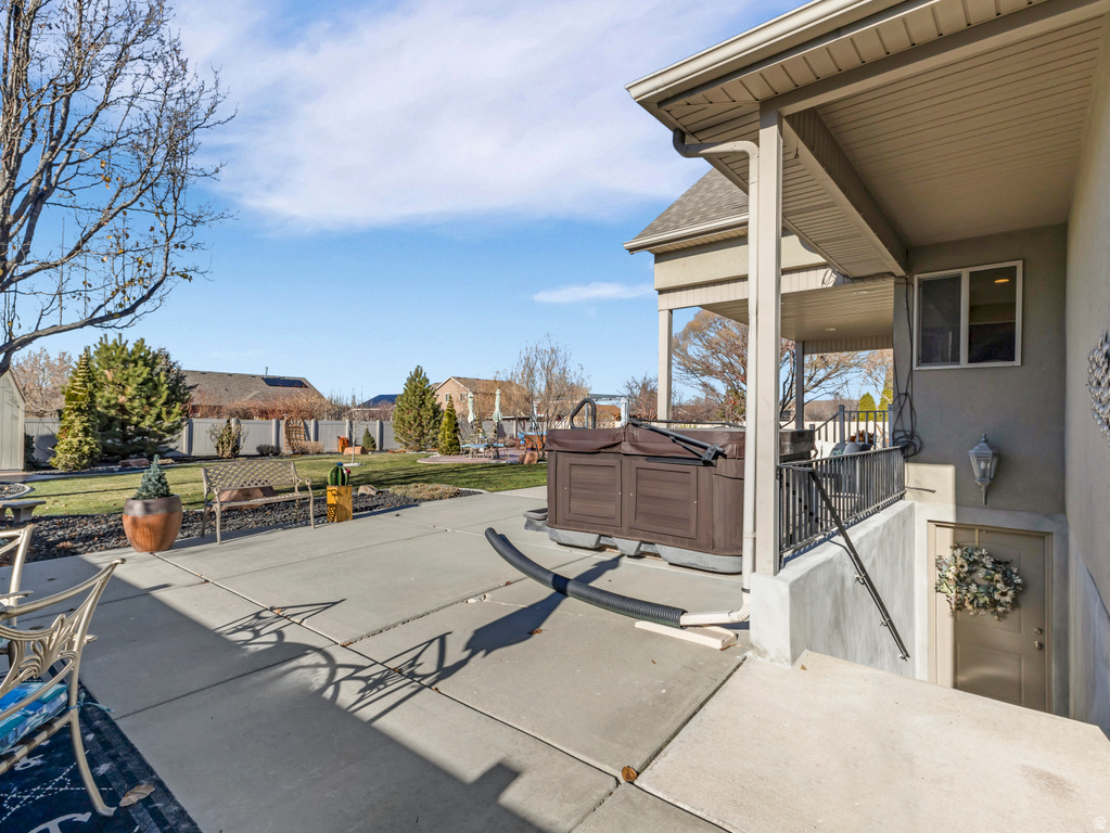 5531 N PONDEROSA LN Stansbury Park, UT 84074