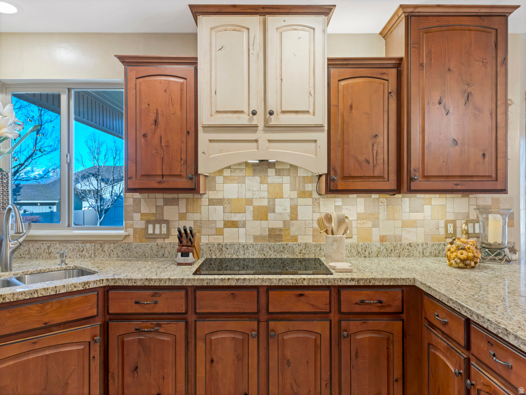 5531 N PONDEROSA LN Stansbury Park, UT 84074