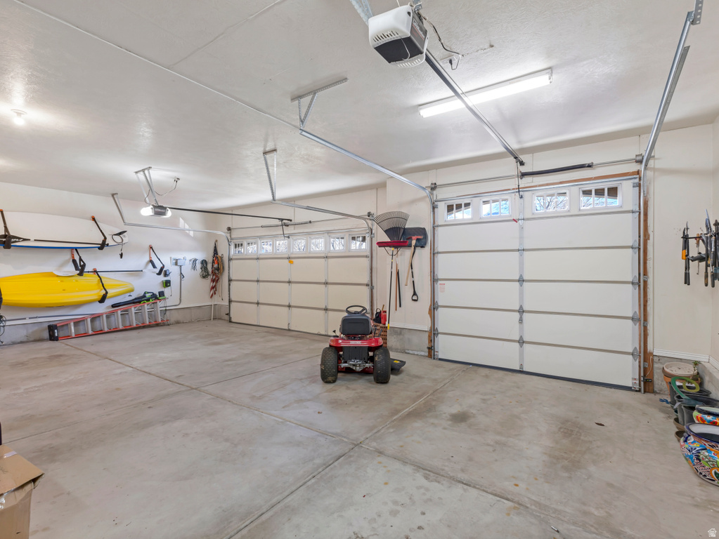 5531 N PONDEROSA LN Stansbury Park, UT 84074