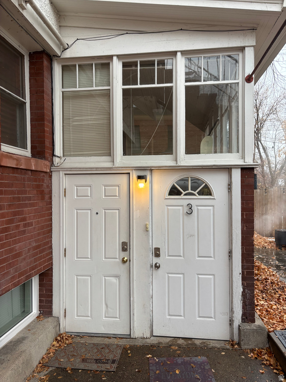 2370 S MADISON AVE Ogden, UT 84401