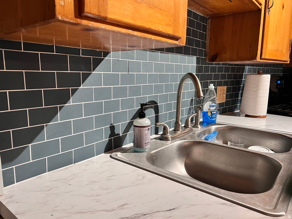 2370 S MADISON AVE Ogden, UT 84401