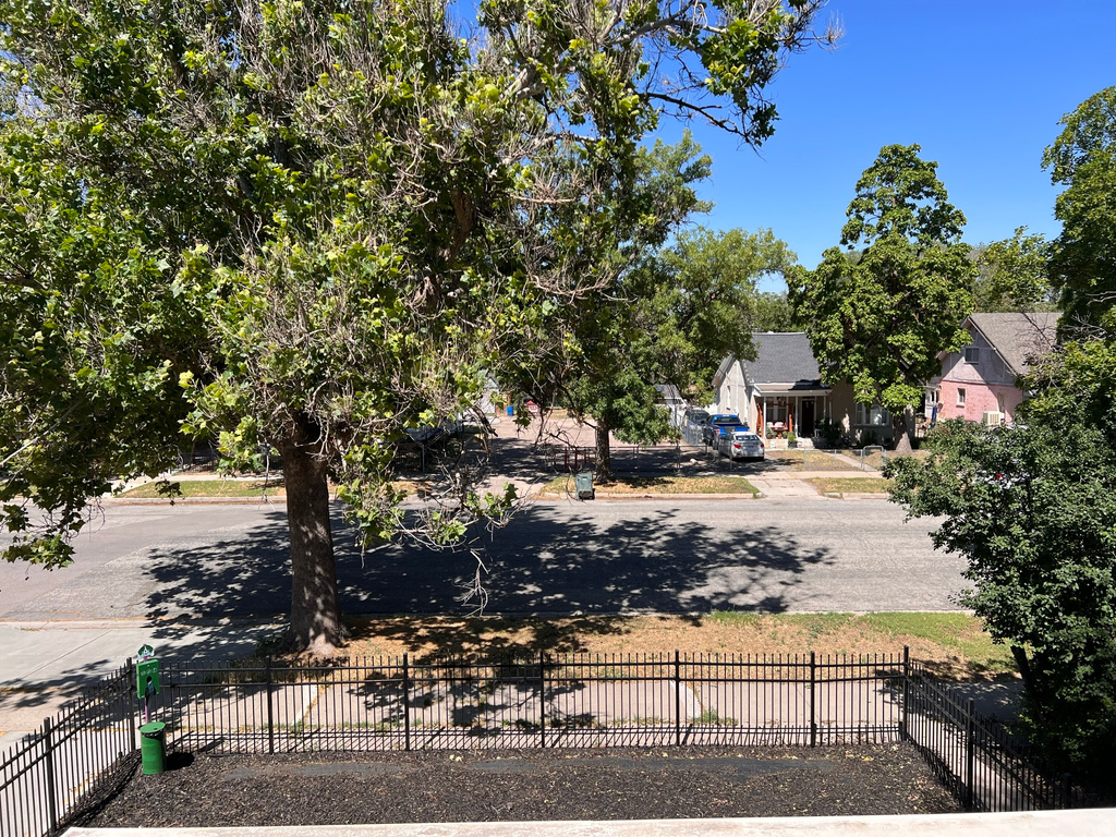 2370 S MADISON AVE Ogden, UT 84401