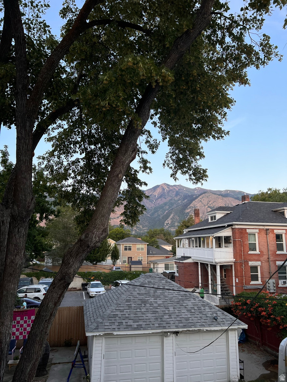 2370 S MADISON AVE Ogden, UT 84401