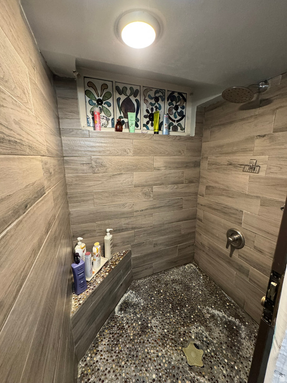 2370 S MADISON AVE Ogden, UT 84401