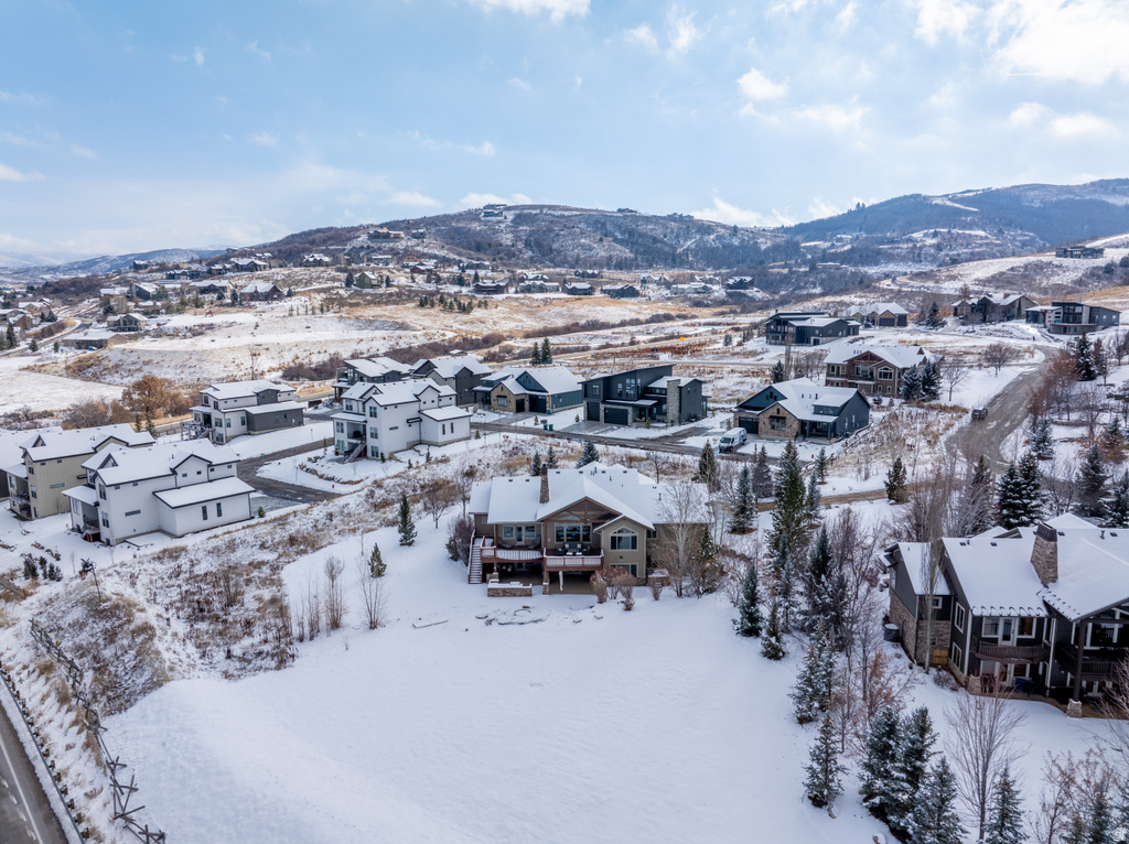 946 S MEADOW LARK LN Huntsville, UT 84317