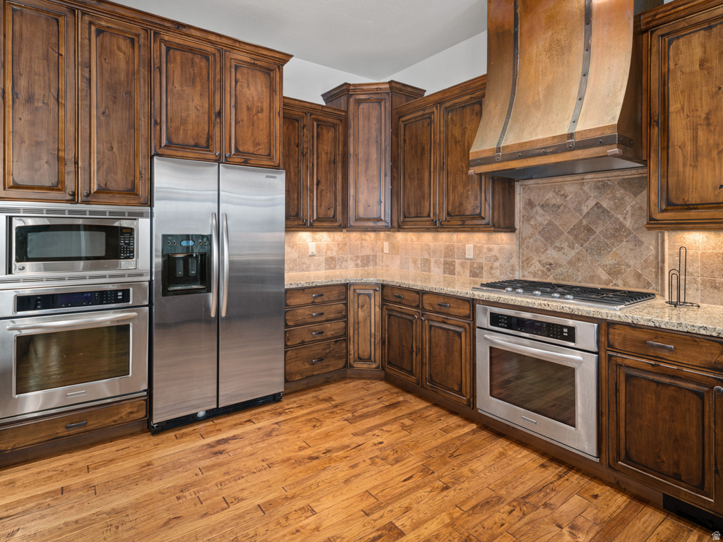 946 S MEADOW LARK LN Huntsville, UT 84317