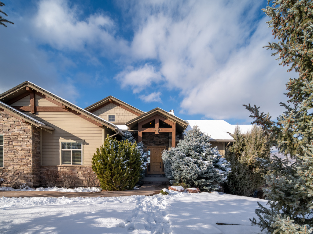 946 S MEADOW LARK LN Huntsville, UT 84317