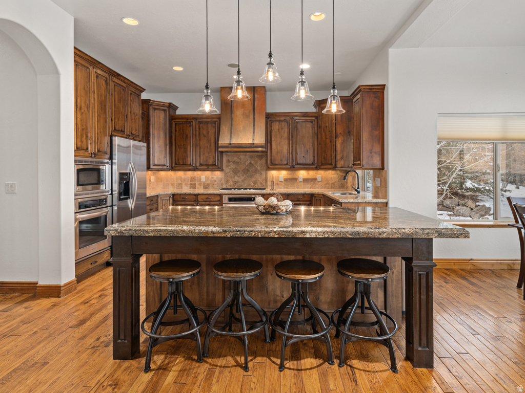 946 S MEADOW LARK LN Huntsville, UT 84317