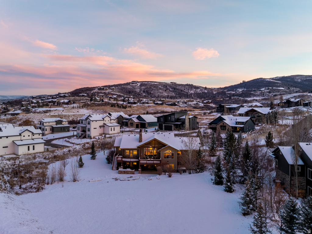 946 S MEADOW LARK LN Huntsville, UT 84317