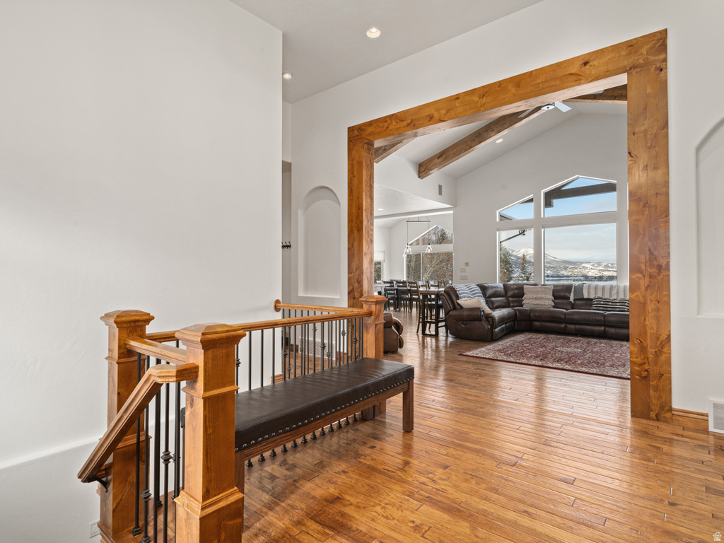 946 S MEADOW LARK LN Huntsville, UT 84317