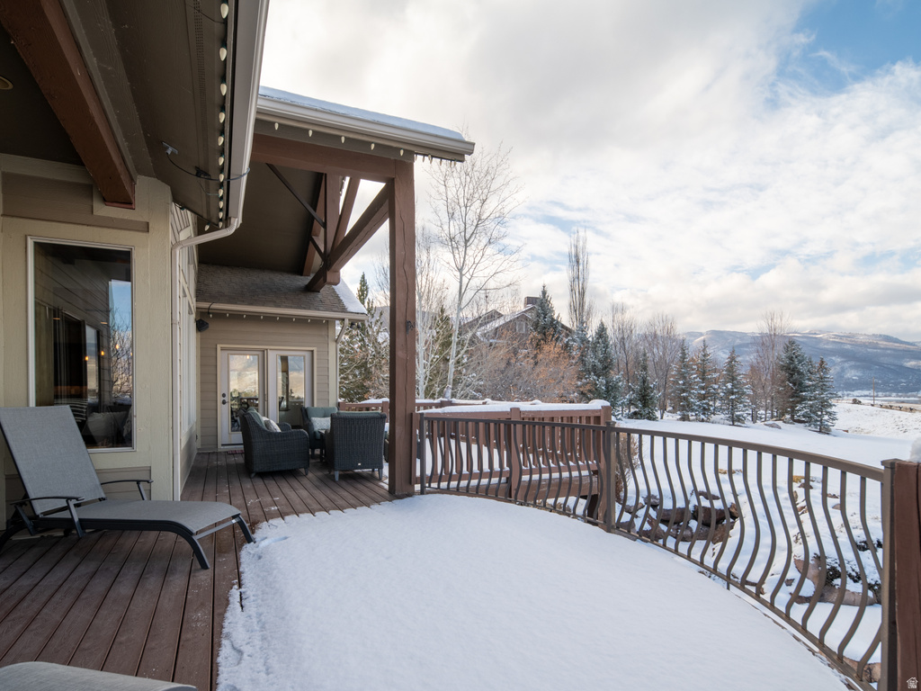 946 S MEADOW LARK LN Huntsville, UT 84317