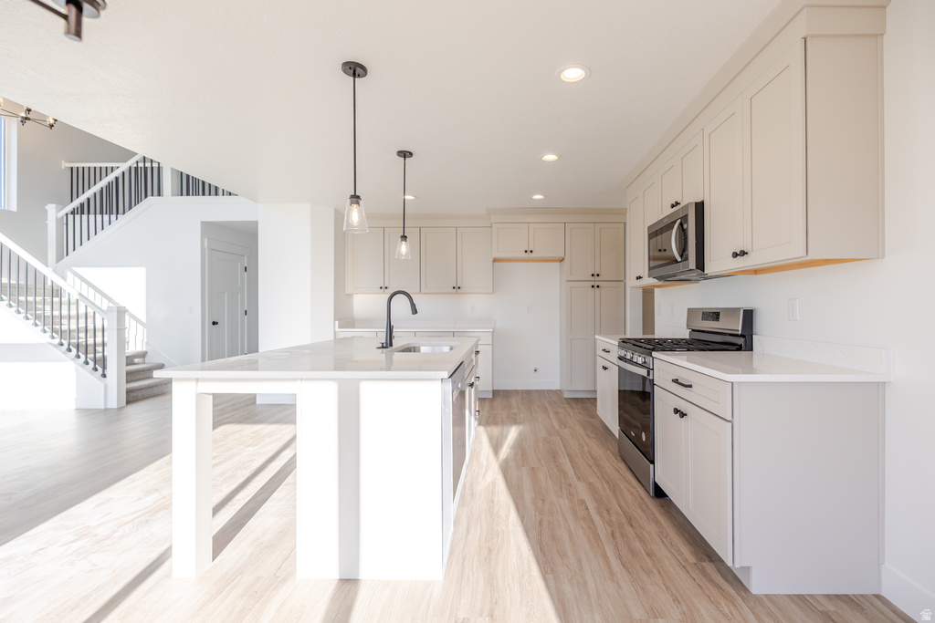 4443 N CASTLE RD #126 Eagle Mountain, UT 84005