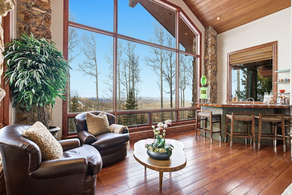 39 WHITE PINE RD Park City, UT 84060