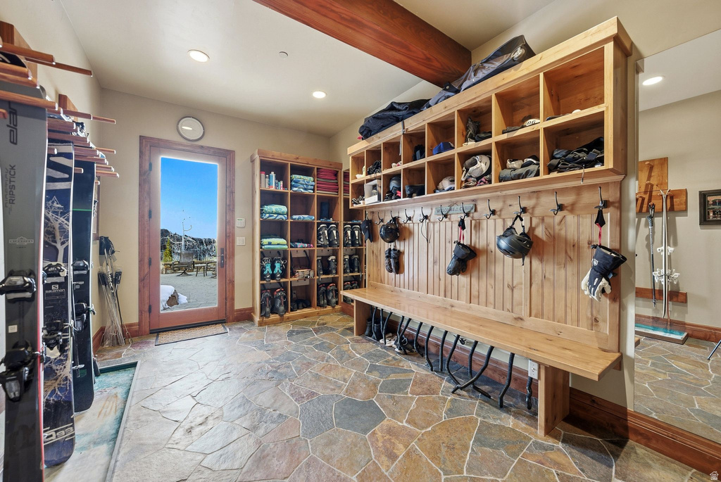 39 WHITE PINE RD Park City, UT 84060