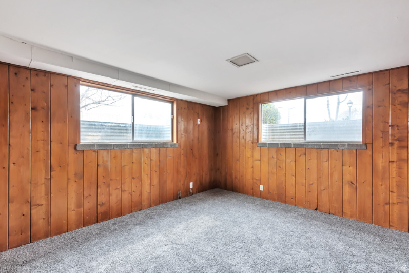 3757 S 2300 E Millcreek, UT 84109