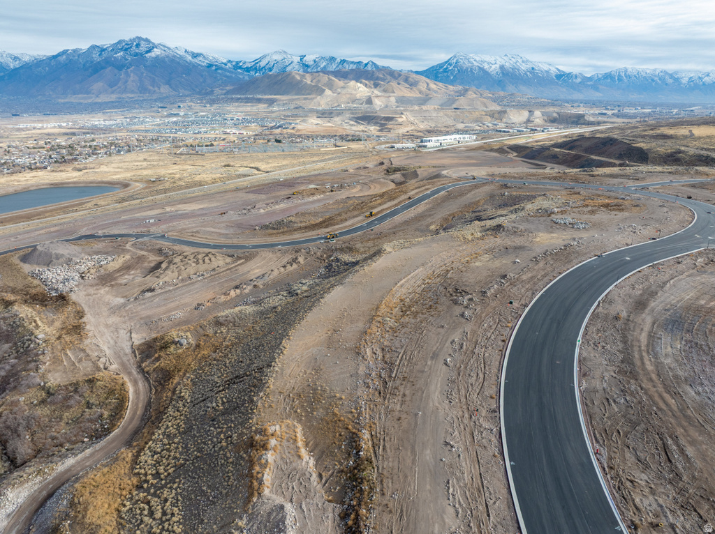 3246 W SOLEIL HILLS DR Herriman, UT 84096