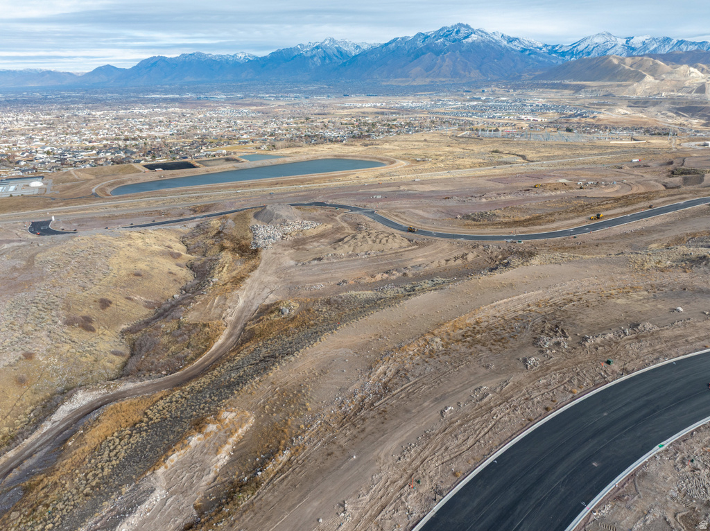 3246 W SOLEIL HILLS DR Herriman, UT 84096