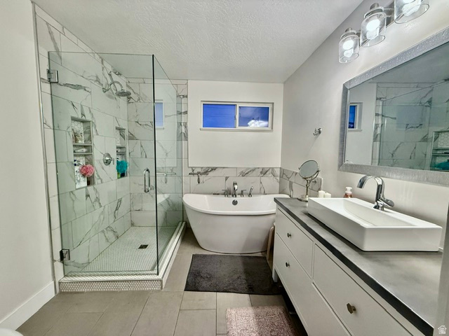 4196 S 800 W Riverdale, UT 84405