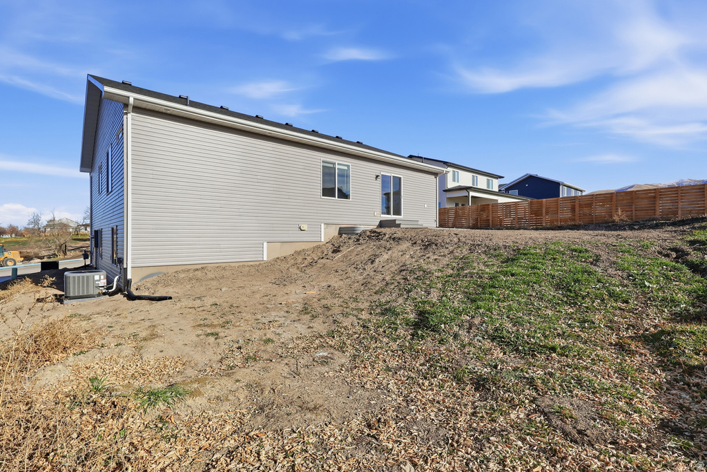 661 W 20 N Hyrum, UT 84319