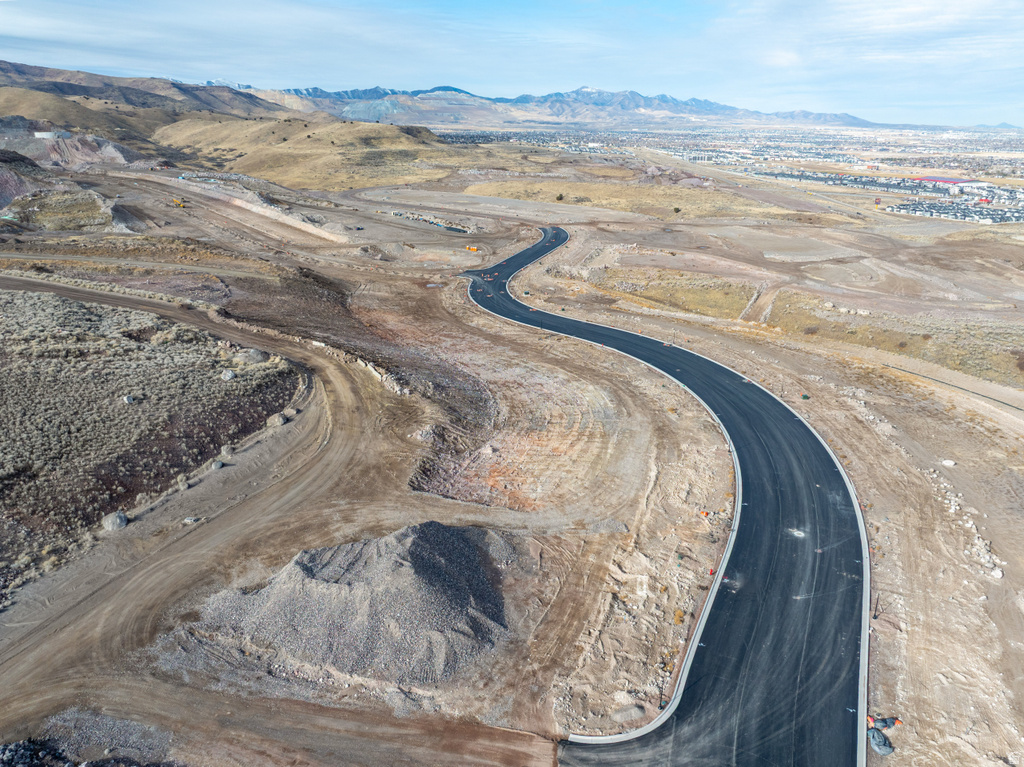 3197 W SOLEIL HILLS DR Herriman, UT 84096