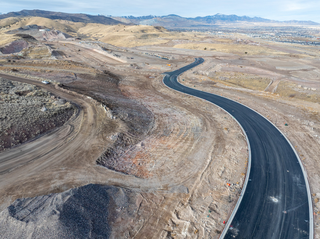 3213 W SOLEIL HILLS DR Herriman, UT 84096