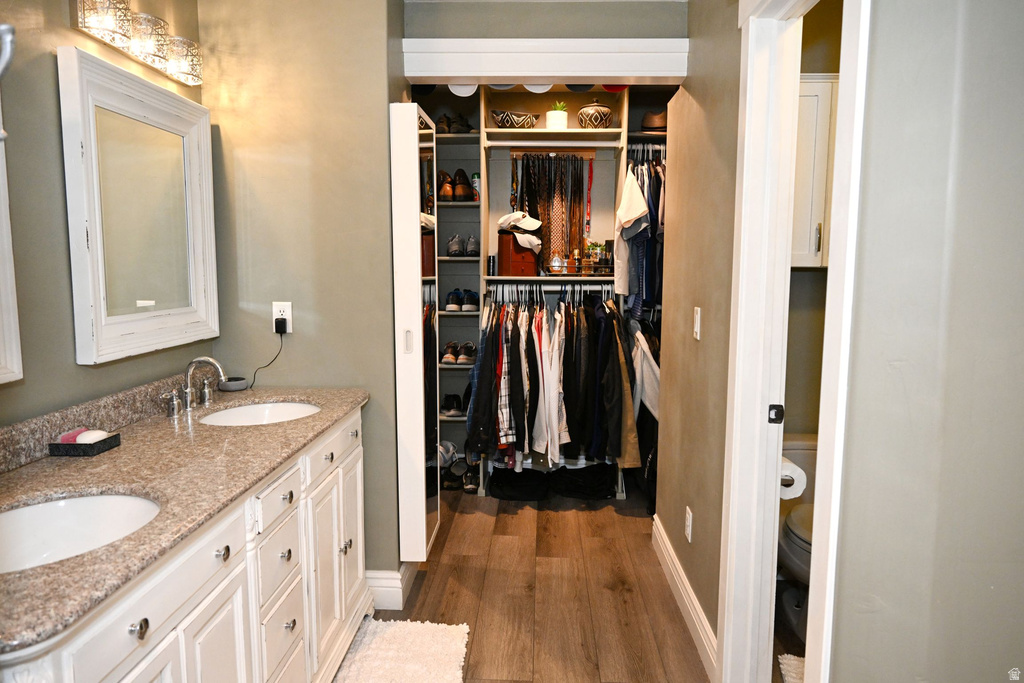 2058 COMANCHE WAY Farmington, UT 84025