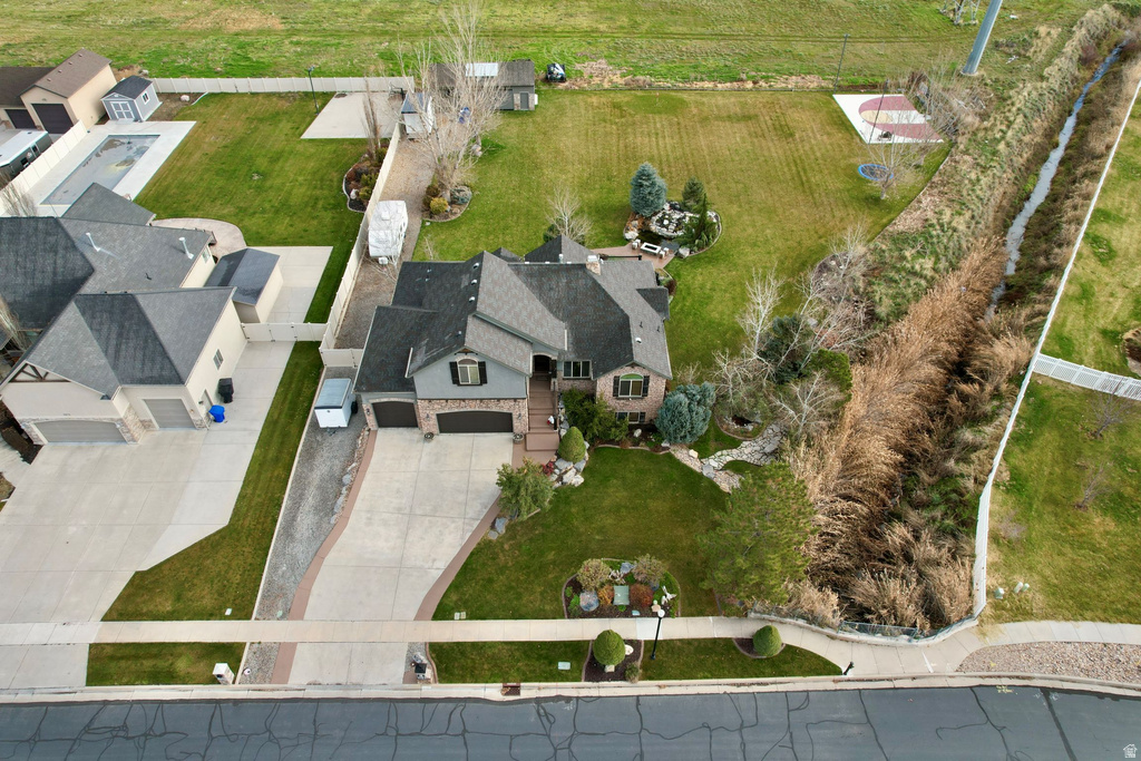 2058 COMANCHE WAY Farmington, UT 84025