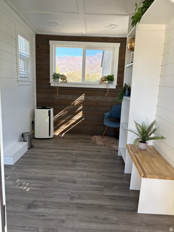 2058 COMANCHE WAY Farmington, UT 84025